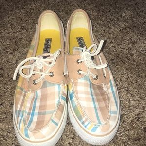Women sperry boat shoes